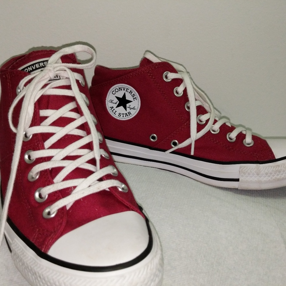 Converse All Star Sneakers
